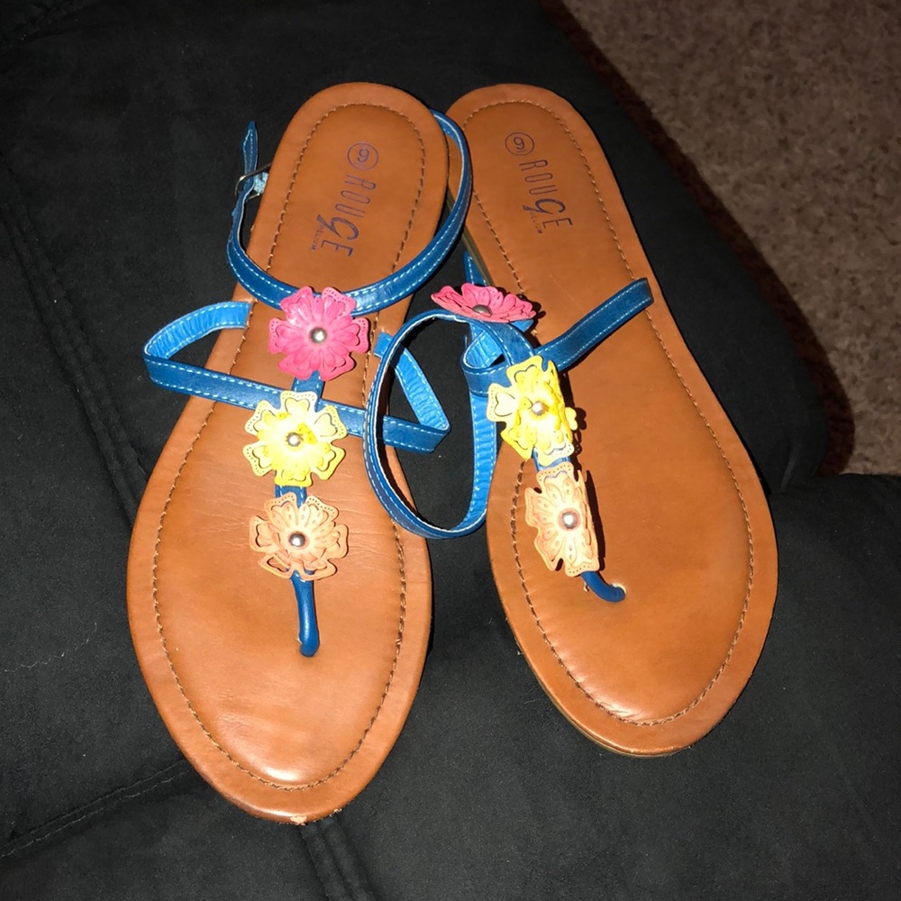 🌸 Sandals